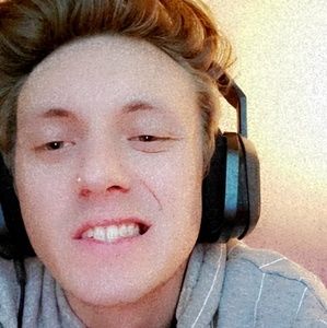 Meet your Posher, Dillon